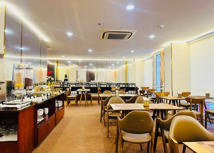 Huong Sen Annex Hotel